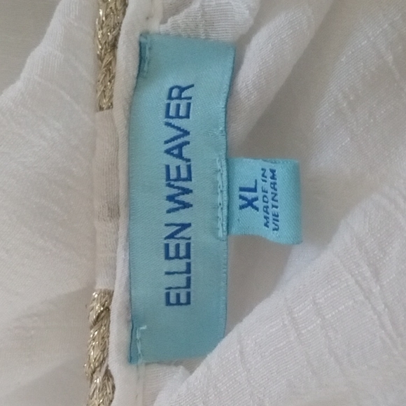 white lightweight vacation summertime dress - Picture 6 of 7